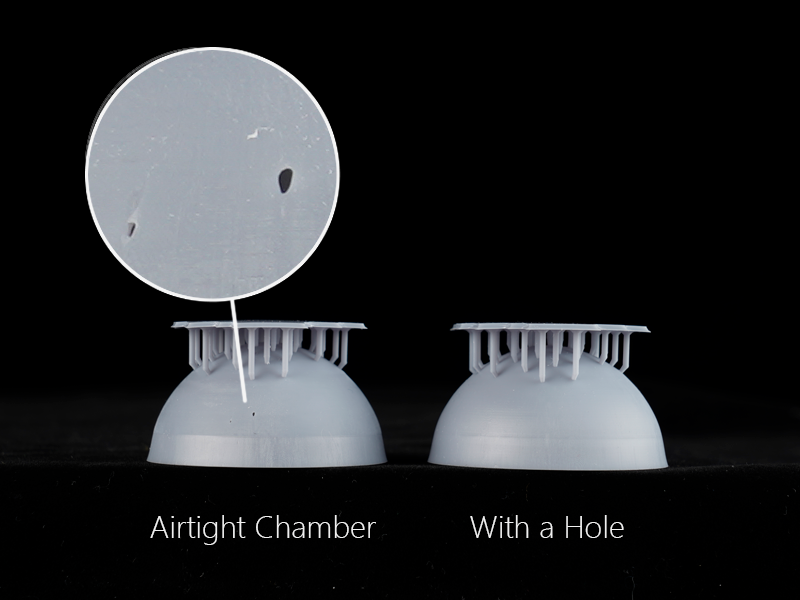 airtight chamber without/with a hole